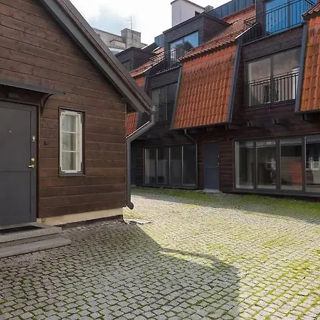 Cozy 3 Story House In Old Town * Tallinn